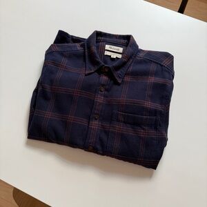 Madewell Men’s Brushed Flannel Easy Shirt, Dark Navy, Men’s Size M